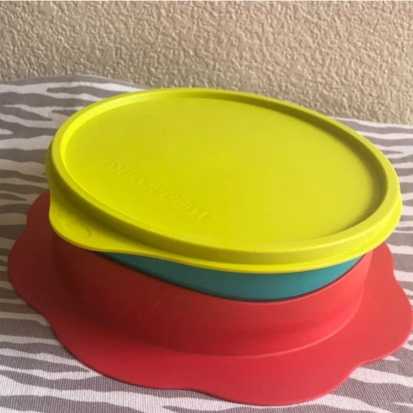 Tupperware Children's Kid's Feeding Dish Bowl w/ Suction Cup Base & Seal Primary - Picture 11 of 16
